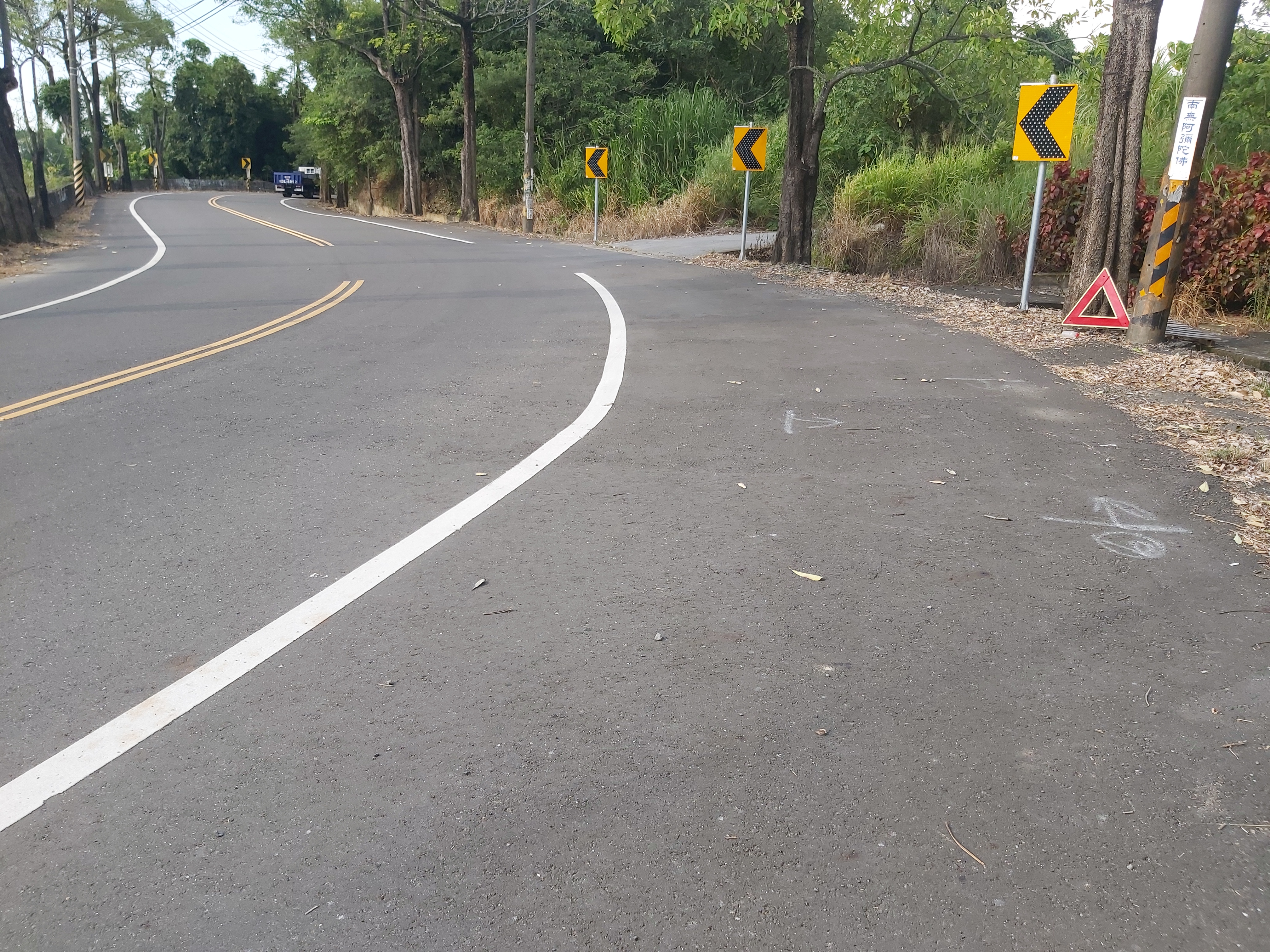 大社12米大馬路上三角窗農地