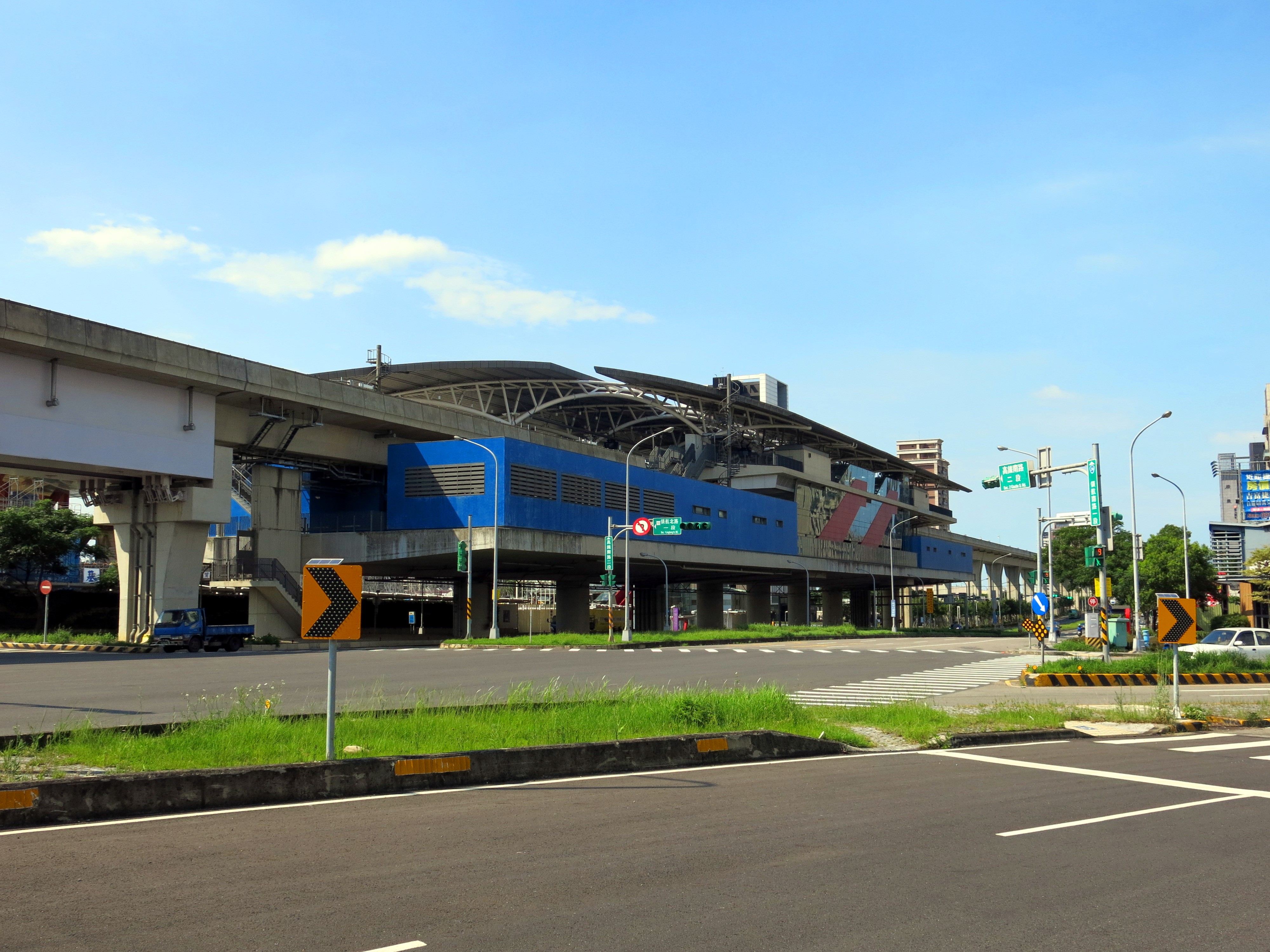 (收租)青埔國峰苑雙車店面~機捷A19正三角窗店面