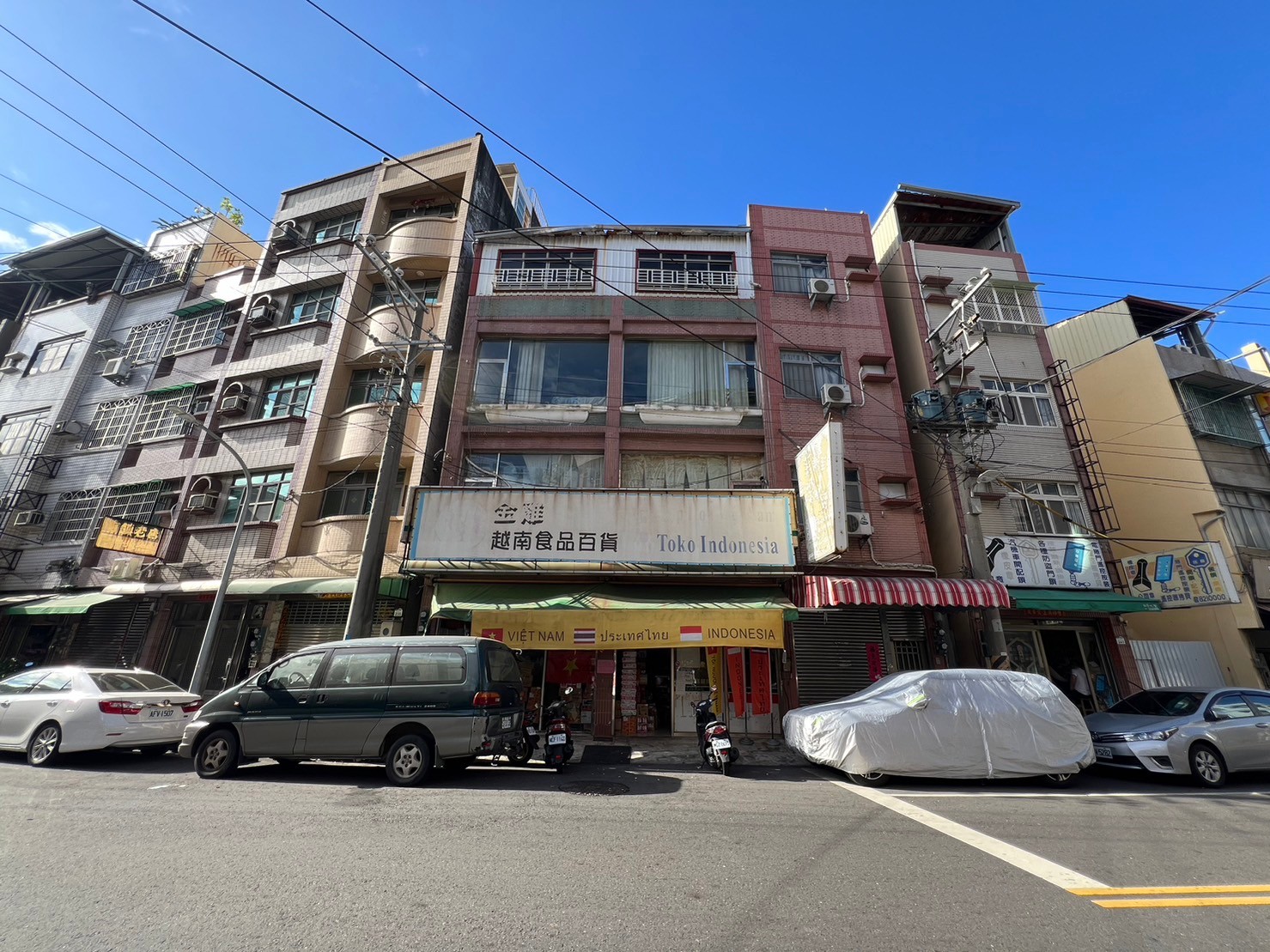 🌳近夢時代輕軌｜金店面｜大面寬