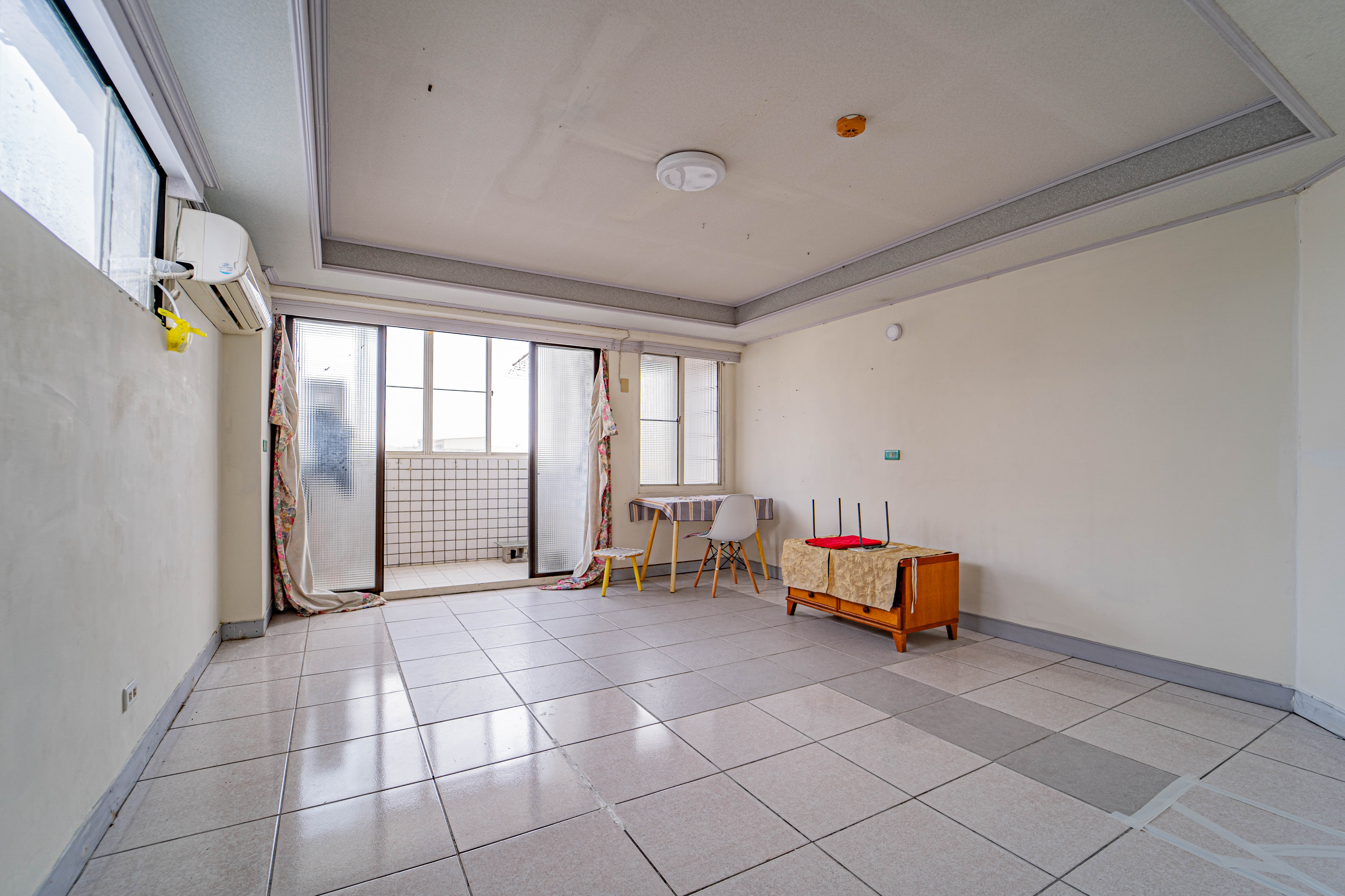 專員嘉彬⭐新營近家樂福體育場採光通風華夏