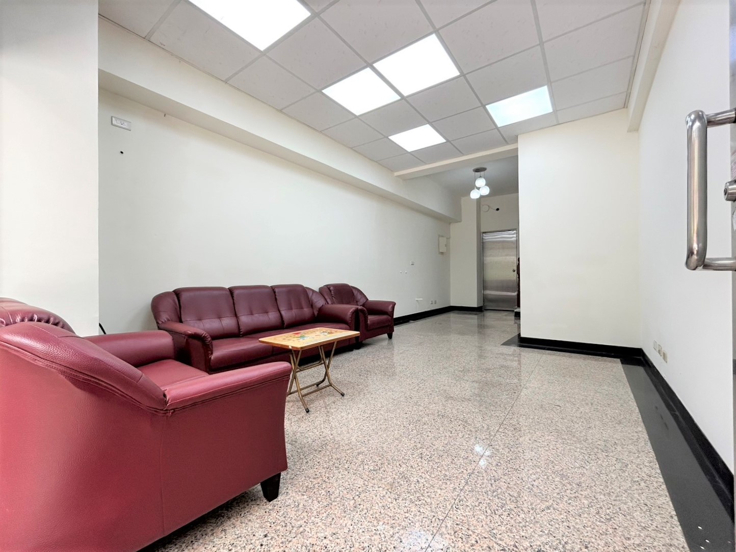 永康大橋長億綿綿精巧店面住家車位