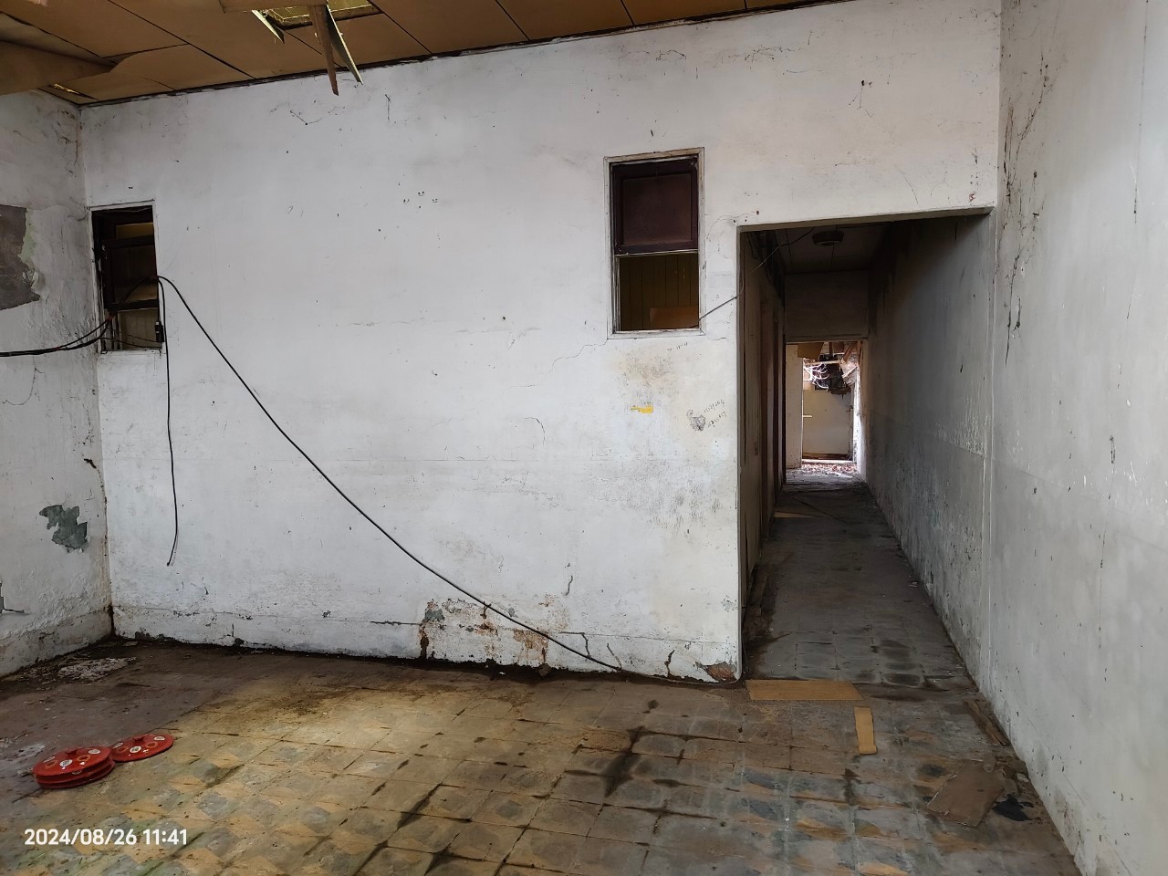 舞歸金厝用磚啊控😍市區欠修理買建地送平房😍