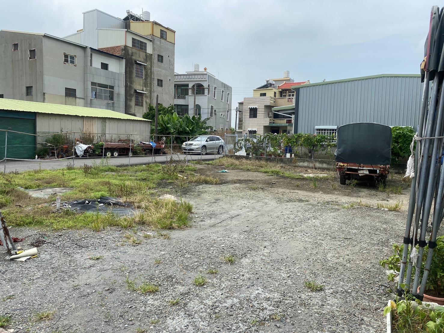 國道1麻豆交流道旁三角建地