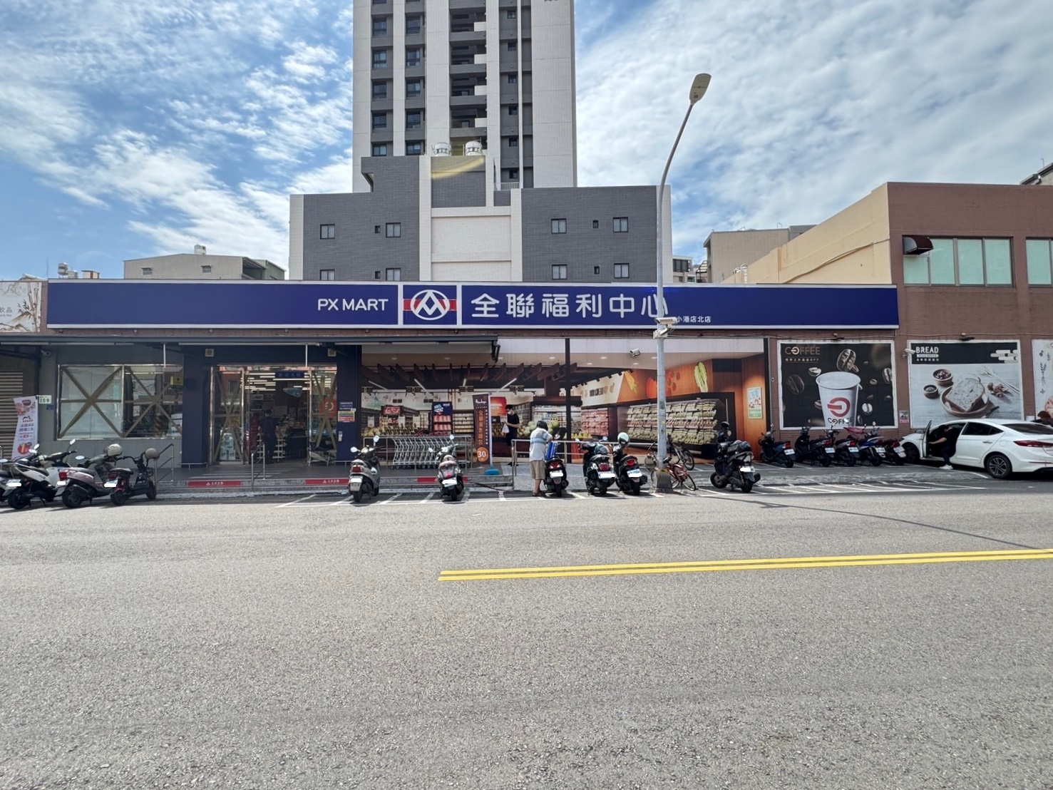 小港漢民商圈｜近中鋼｜正八米街上｜稀有便宜透天
