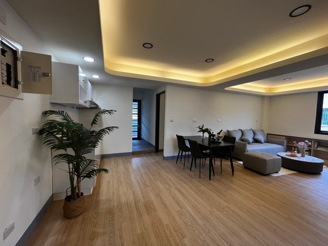 草衙道|小港機場雙捷運#翻新美三房