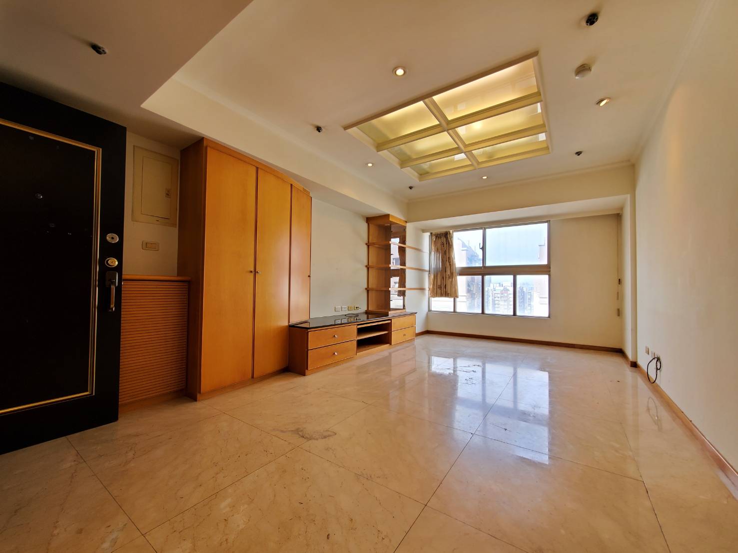 (獨家銷售)景安捷運華南名人巷高樓層樓中樓+雙車位