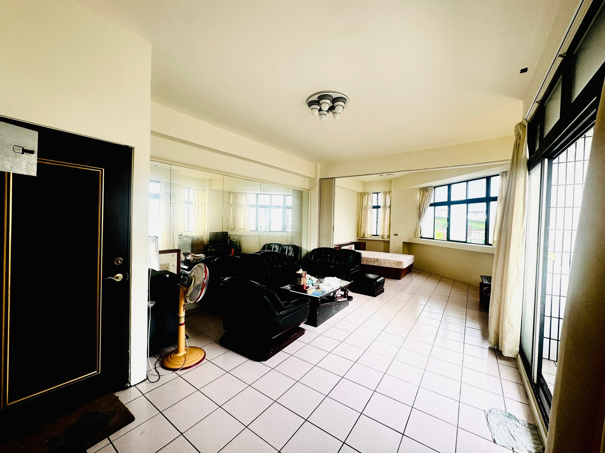 礁溪麥當勞骨力美寓降價優惠【房仲小姐姐許晴】