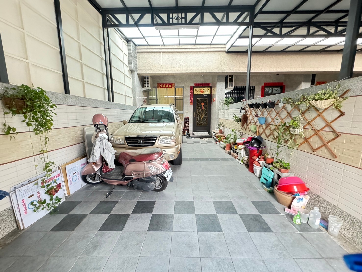 僅六年屋｜長治輕齡圓環雙車別墅｜