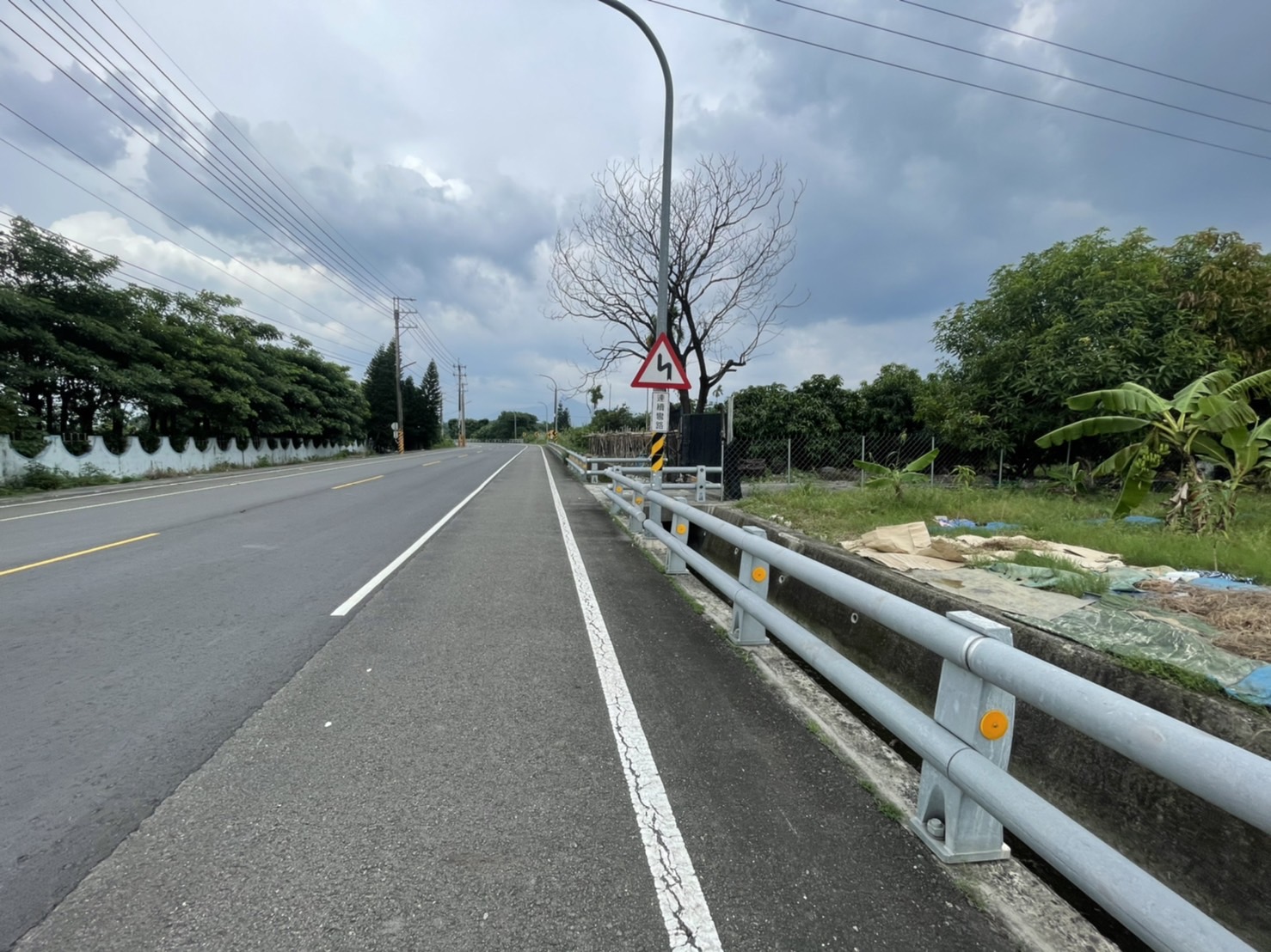 內埔15米信義路上方正農地