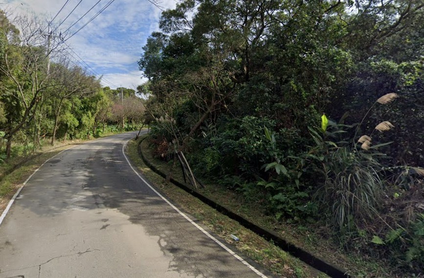 🩵😎都土農業區路旁持分大農地😎🩵