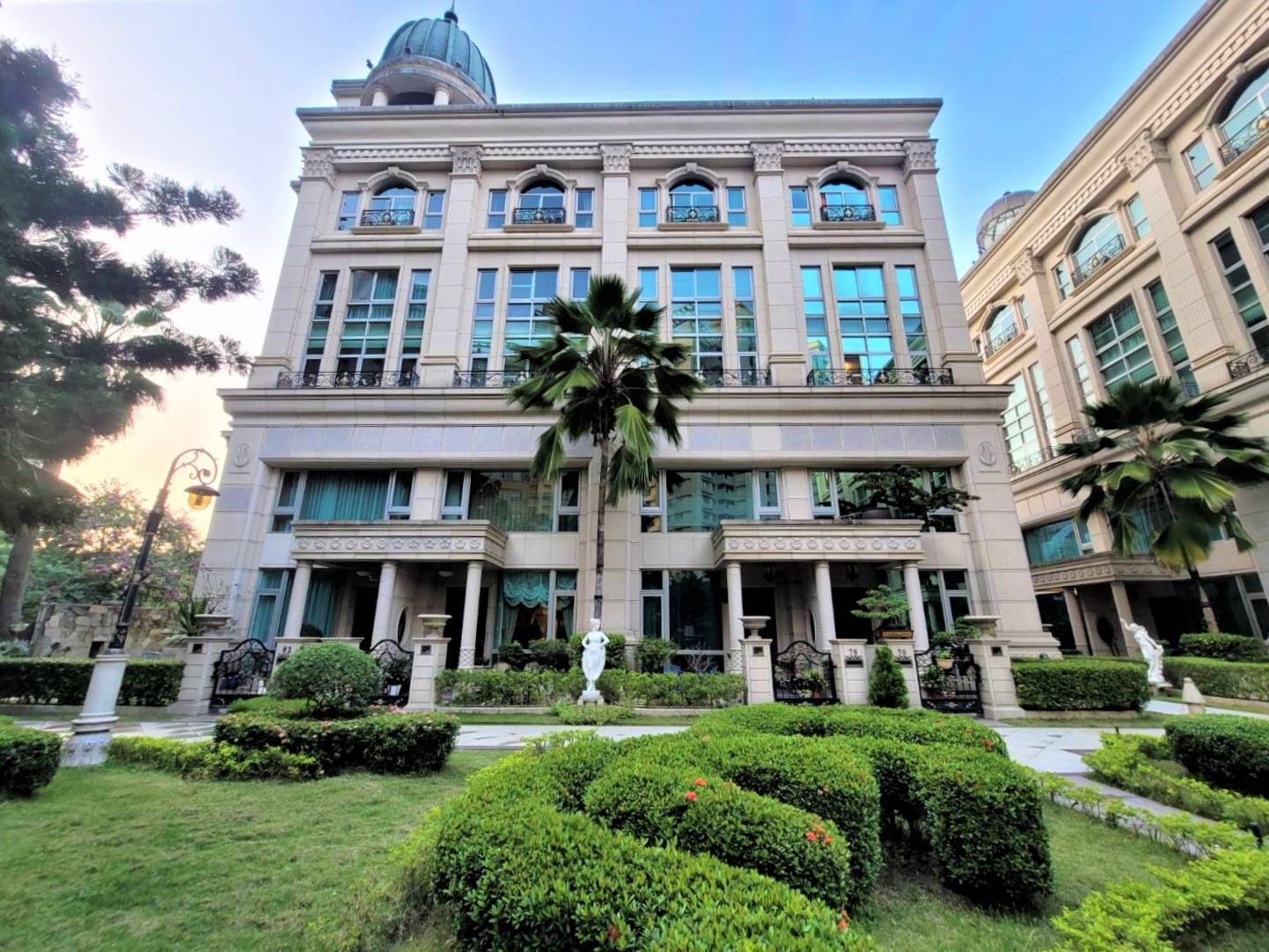 高貴不貴 澄清湖巴洛克|雙主臥3車湖畔豪宅