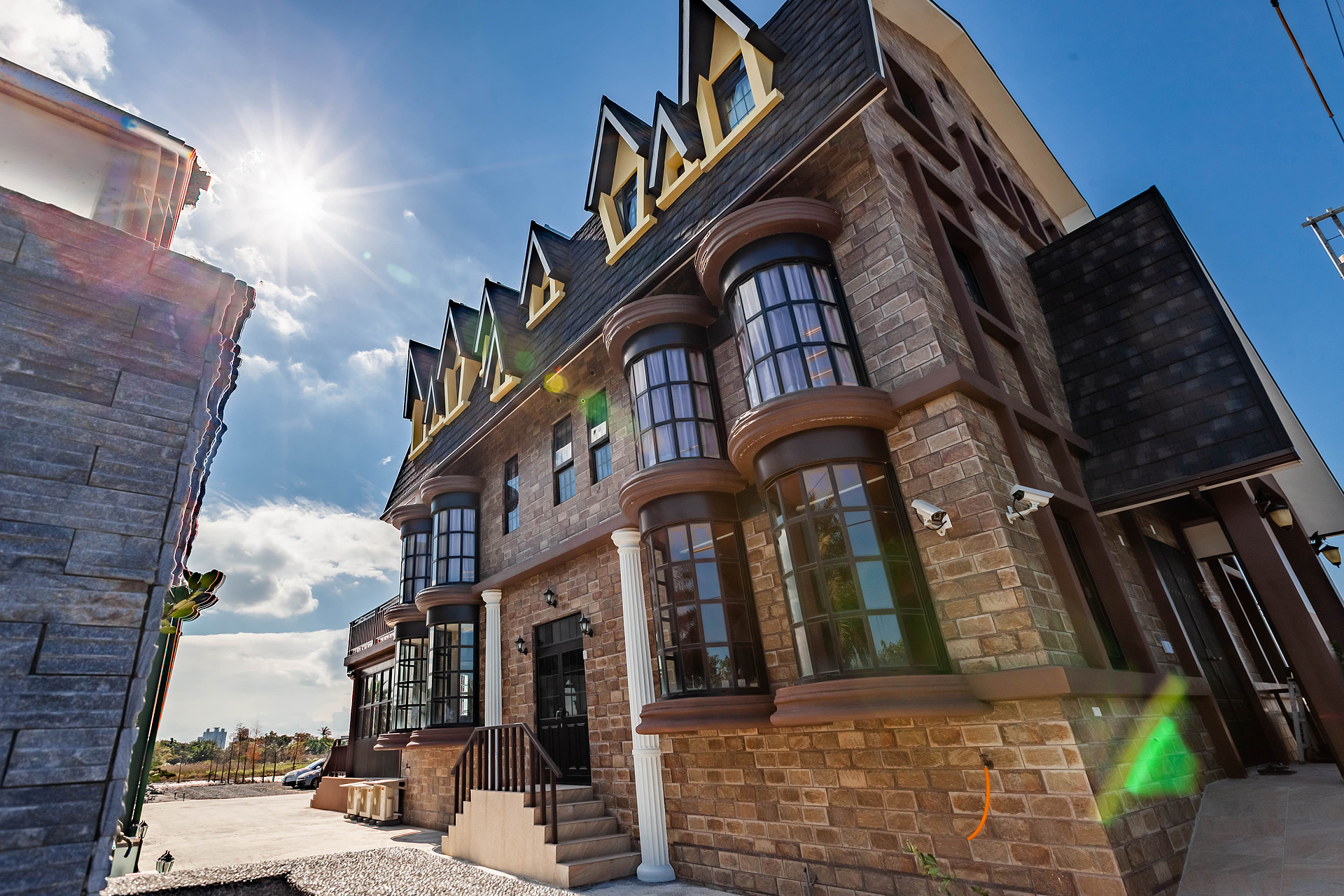 住進現實版童話！五結古堡級農舍限時大降價✨