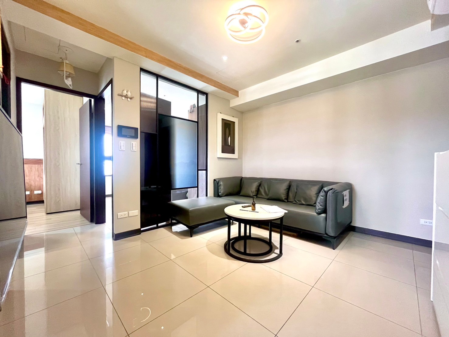 豐原車站旁|近廟東輕屋齡兩房平車視野戶