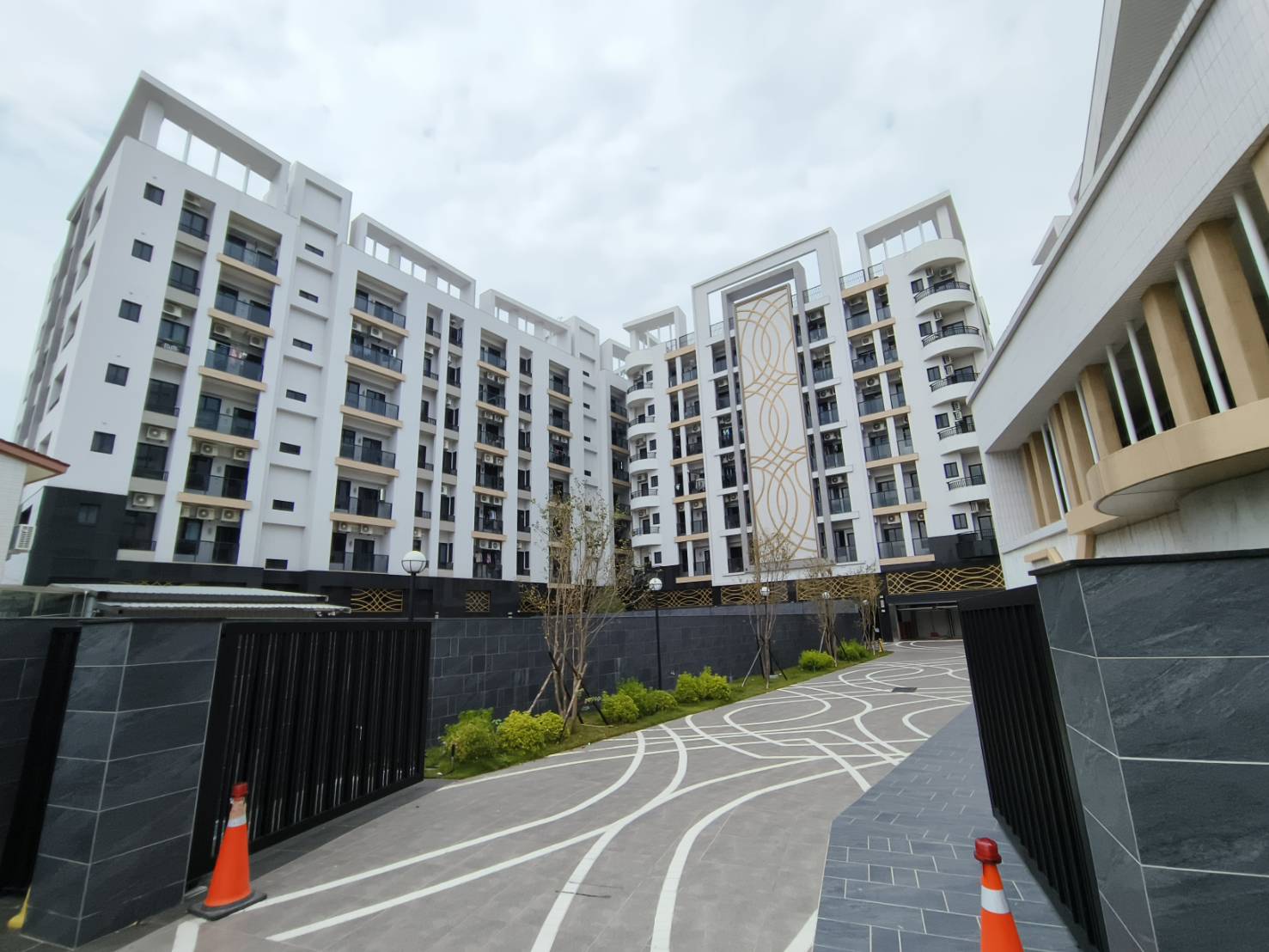 全新南科15分鐘兩房車位🌞新北首購推薦朱梓銘