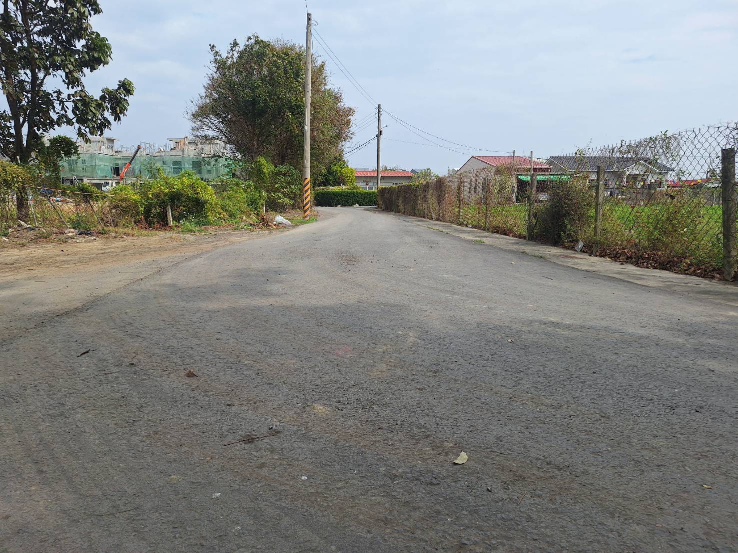 近麻豆工業區庄內雙面路農地