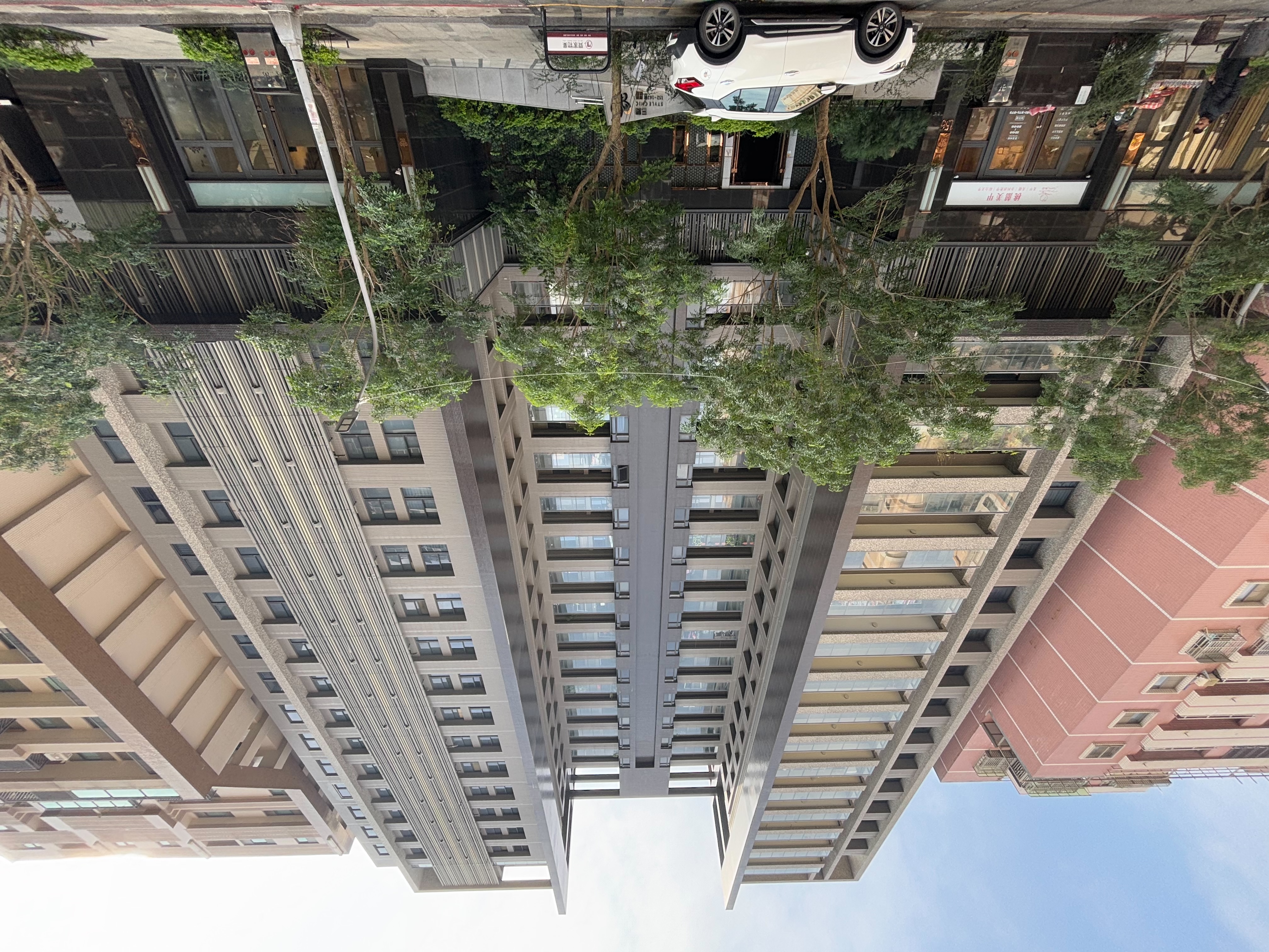 【吳虹誼】左營三鐵共構｜明星學區｜巴洛克2房