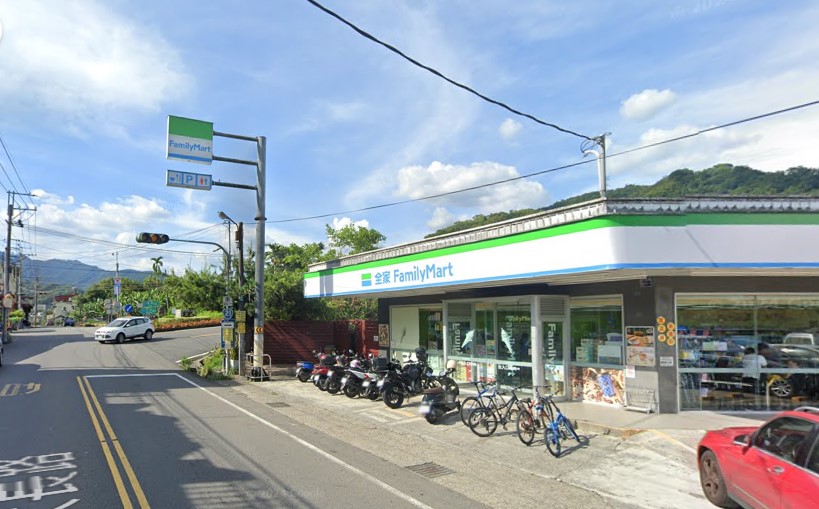 黃金三角窗臨大馬路農地