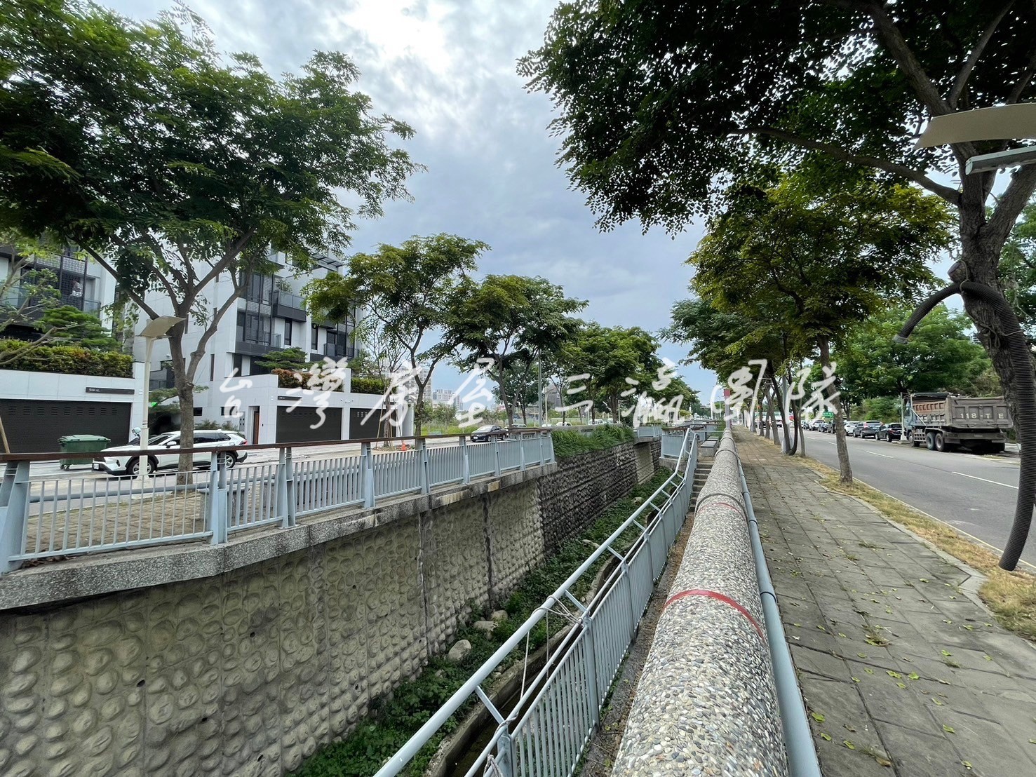 【顧維澤】承辦14期臨30米路綠園道僅53萬/坪