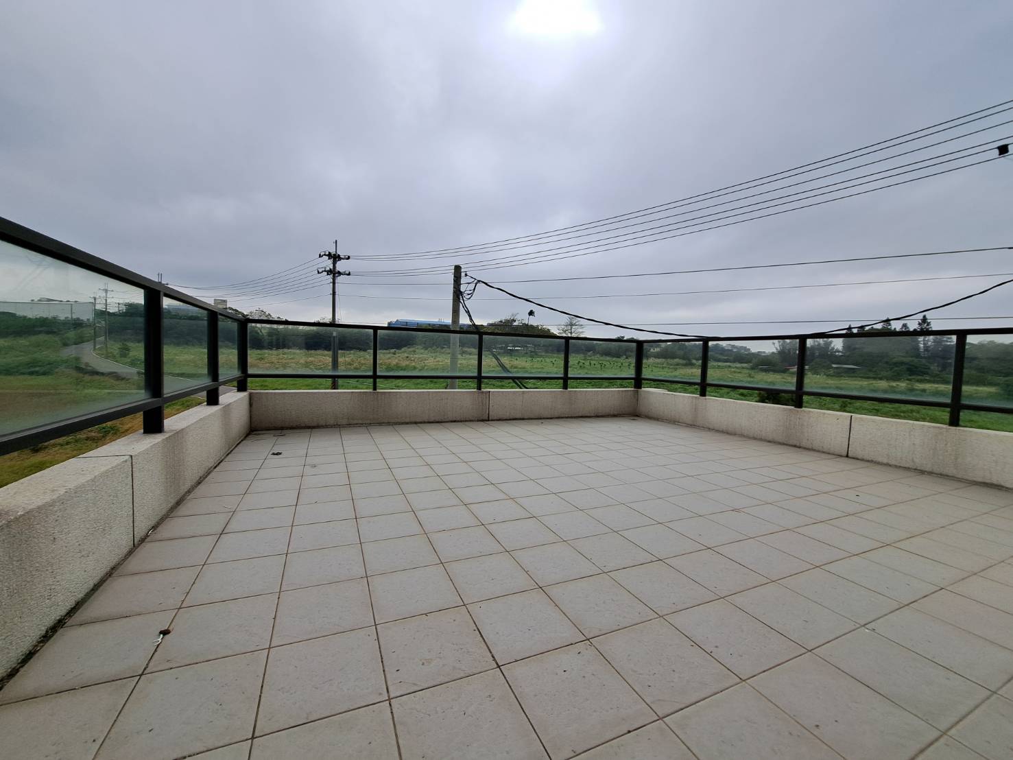 楊梅高中全新兩房未住過.雙衛浴.大露臺