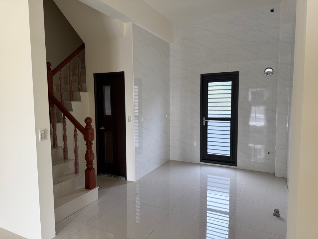 二林全新透天可停2到3台車🚗