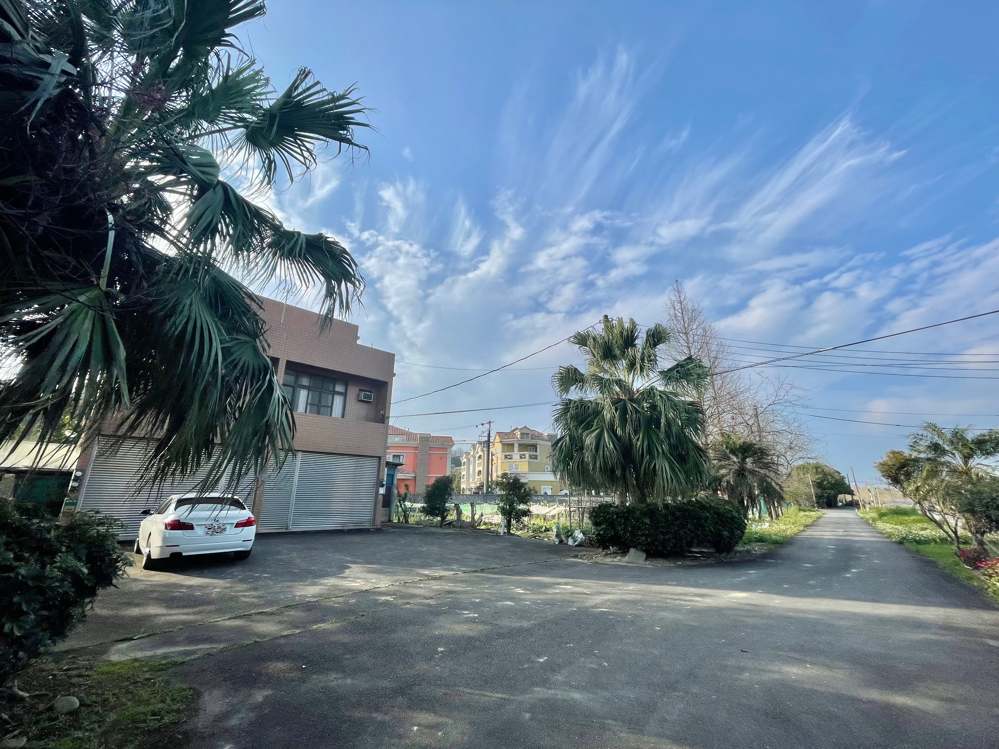 低總價稀有大坪數３樓合法農舍__含大農地♥有水有電