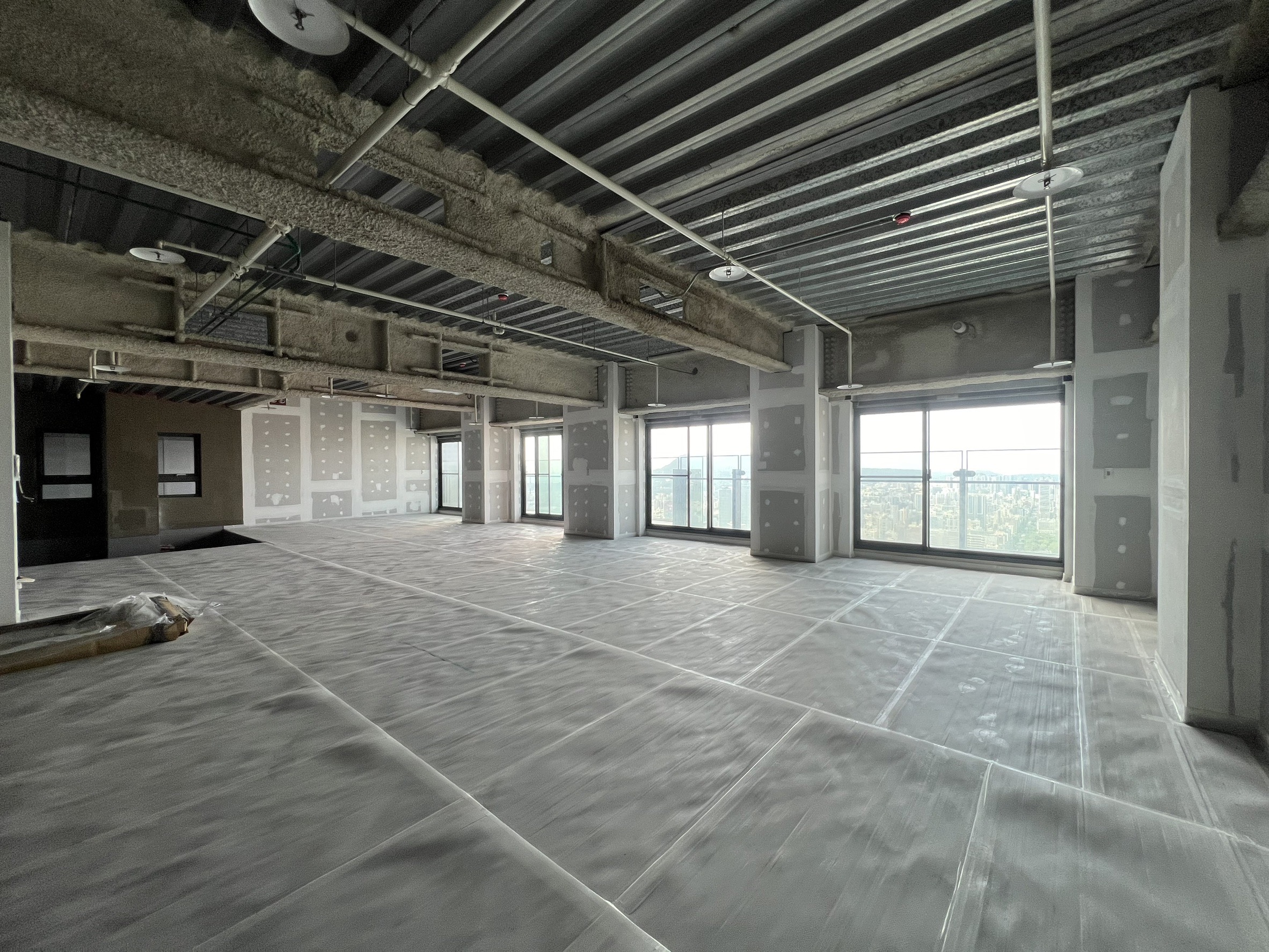 |前鎮區|遠雄THEONE|超高市景B6雙連車豪宅