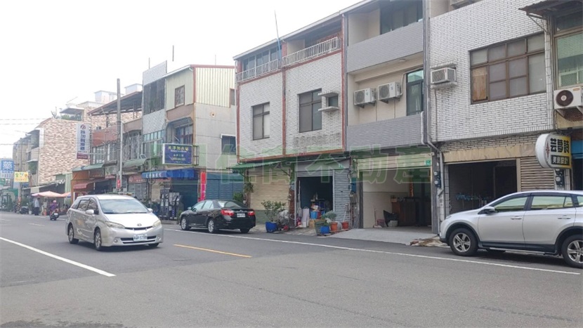 仁德中清路金店面 🏠🏠仁德區中清路  仁德歸