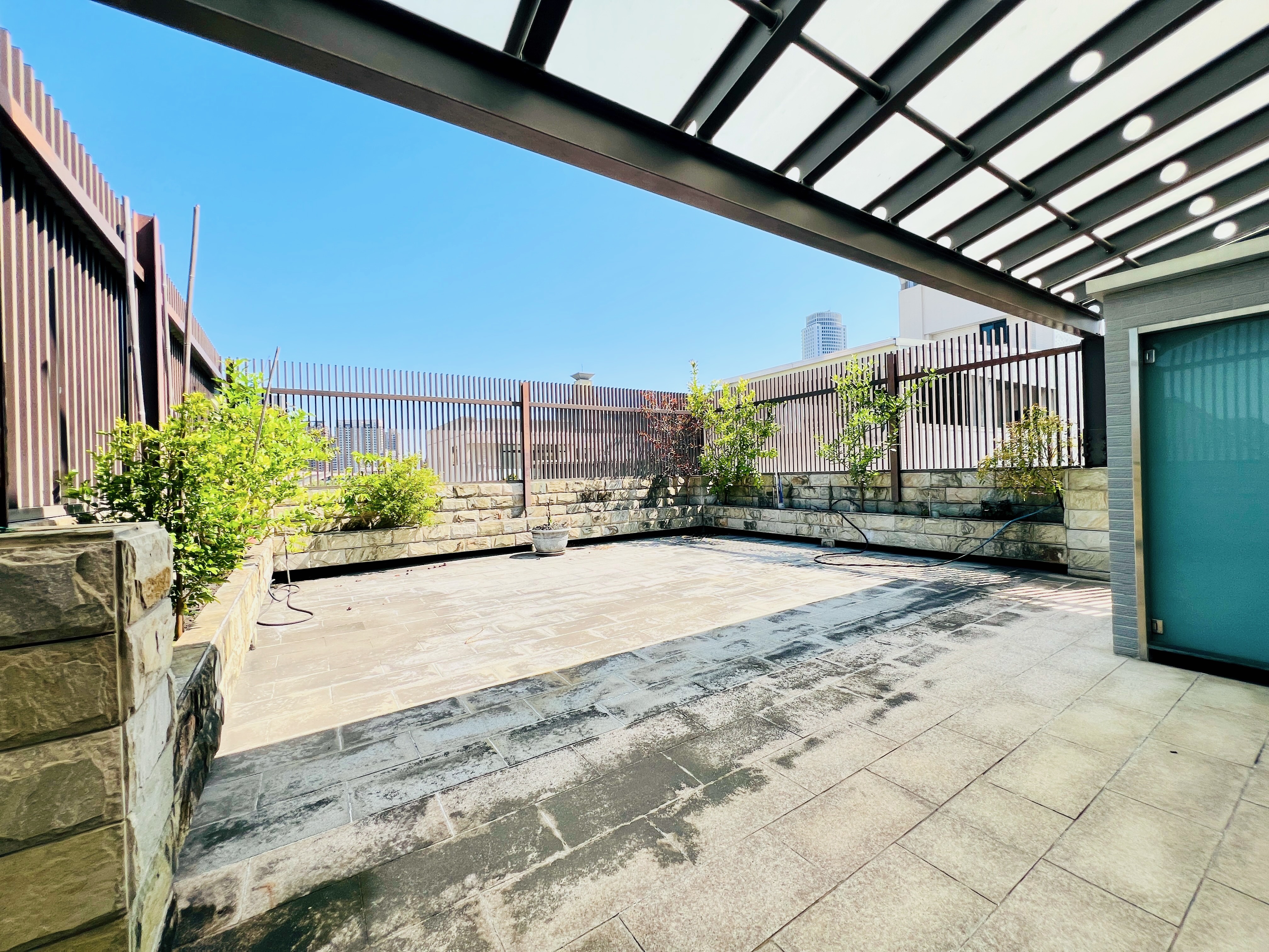 七期西側獨棟大面寬4平車電梯豪墅