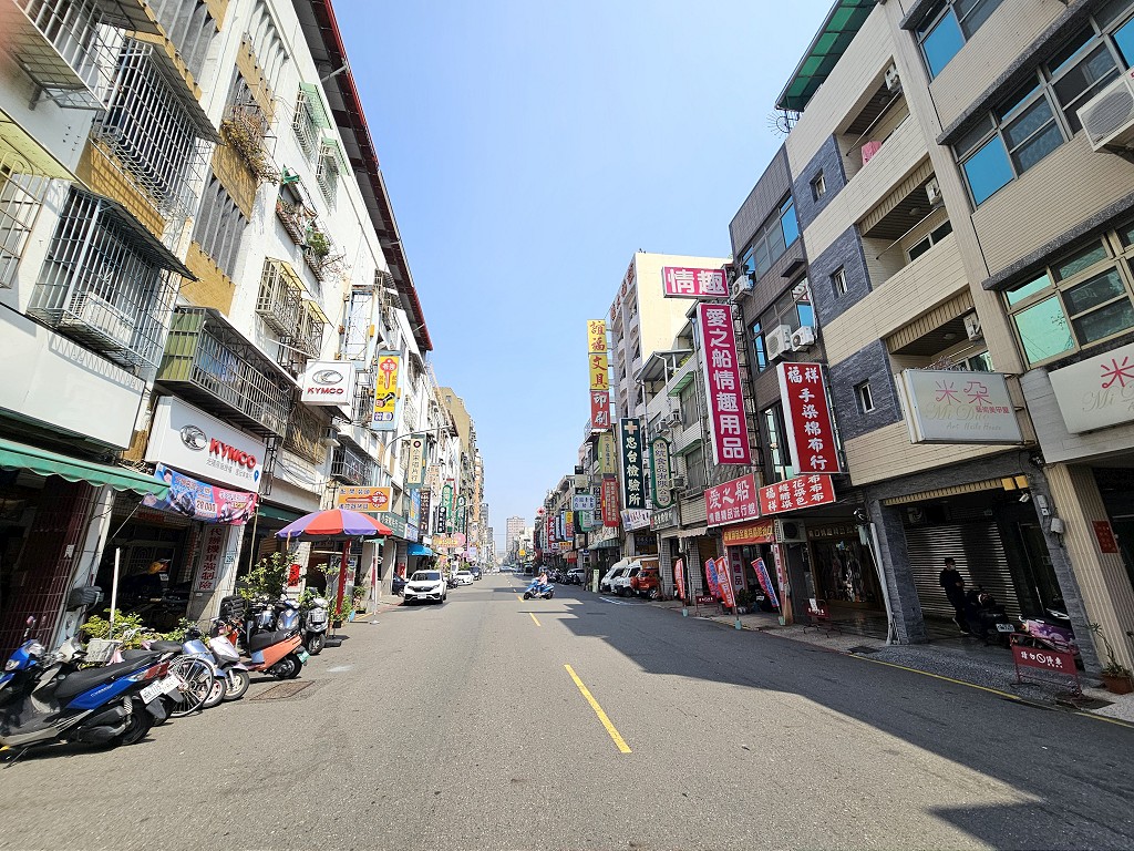 三多/文橫商圈-大地坪旗艦電梯金店面